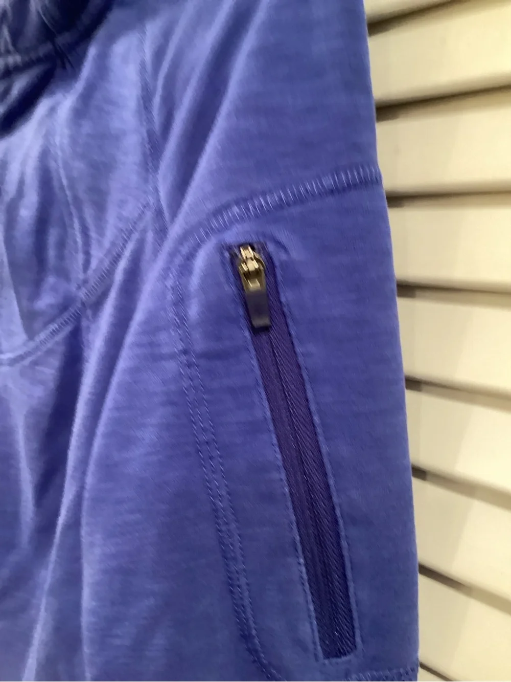 Athleta  Blue Hooded Utility Jacket Kangaroo pockets/Thumb holes M